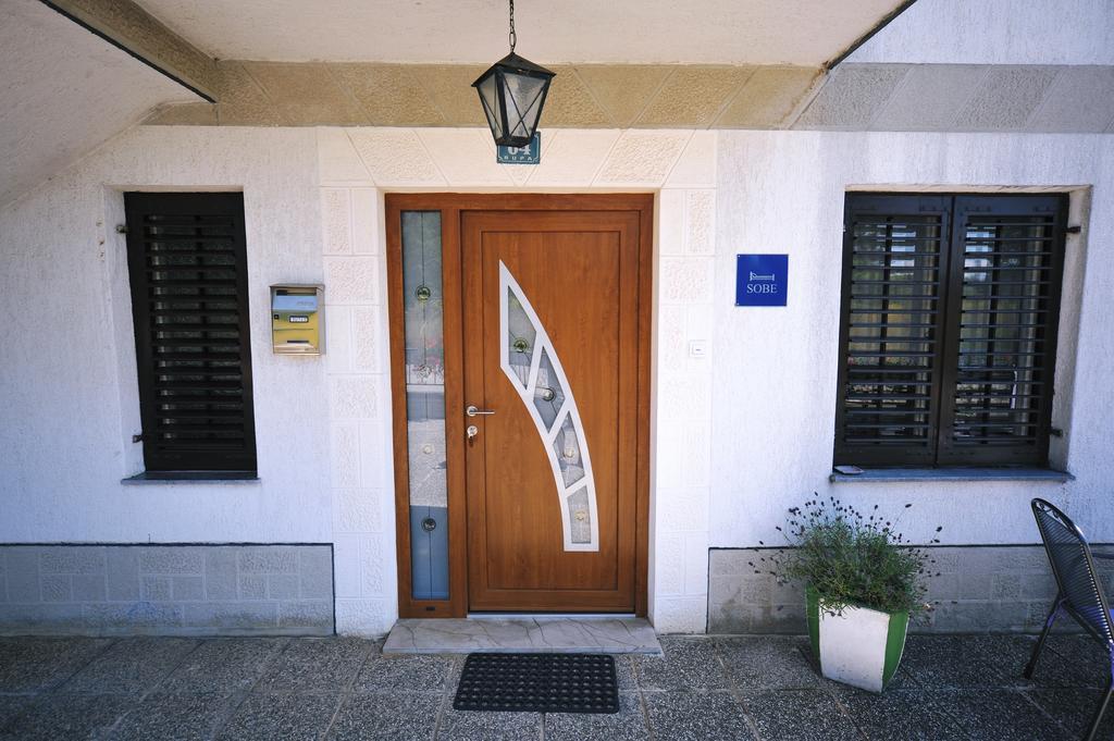 Rupa Guesthouse Rutar מראה חיצוני תמונה
